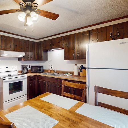 2 Bed 2 Bath Vacation Home In Whittier II Exterior foto